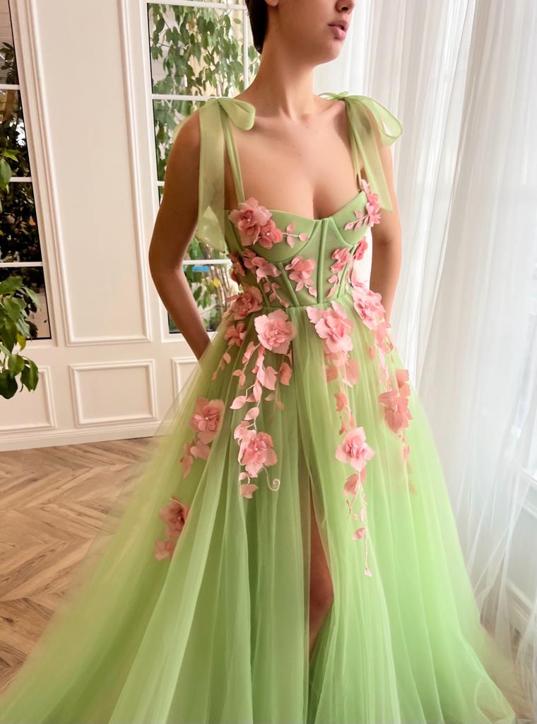 dress with flowers